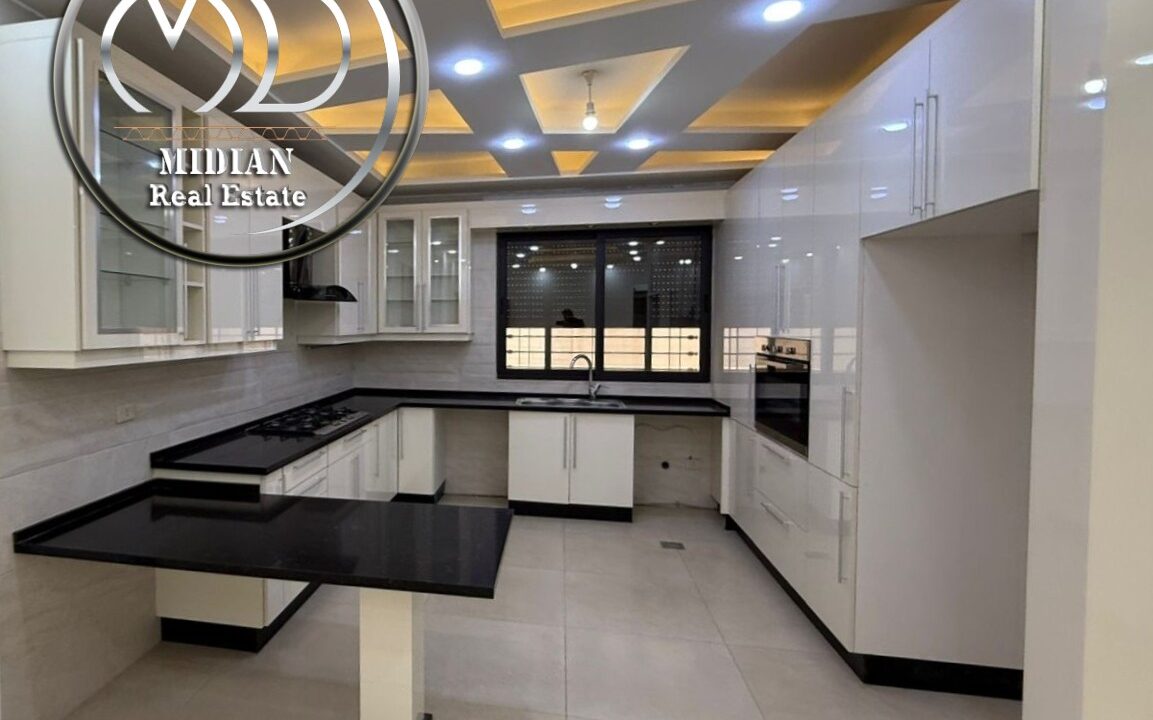 b24b845c-9bef-43f7-a827-c2eff33c7abb ن