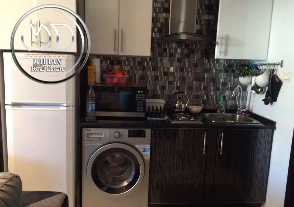 cb0d5465-e68f-4f63-bad7-f0fa0fa8dec3 ن