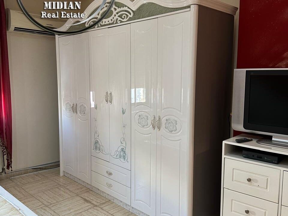 f7038a09-1e55-4d9b-8ac7-0803cff6150b ن