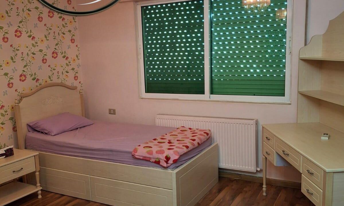 4906b0c0-b4a1-422e-a80d-d55bee07d74e ن