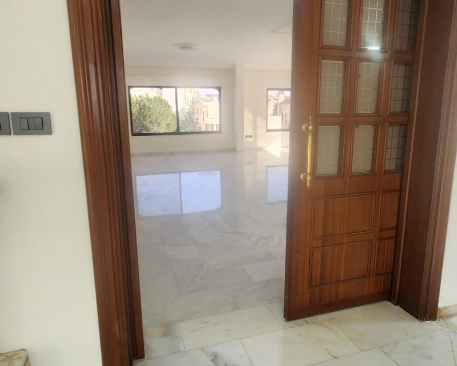 WhatsApp Image 2025-12-01 at 14.08.09_ba1ad6ff (نسخ)