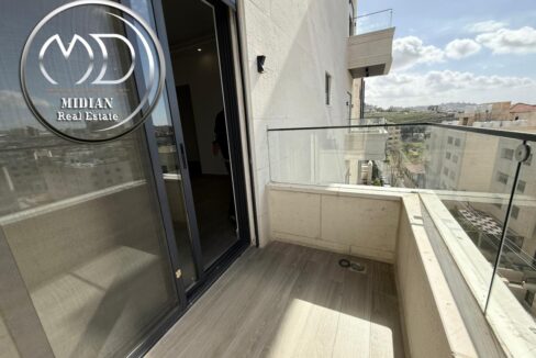 02730930-1139-49e4-a6cb-68b85d780891 ن