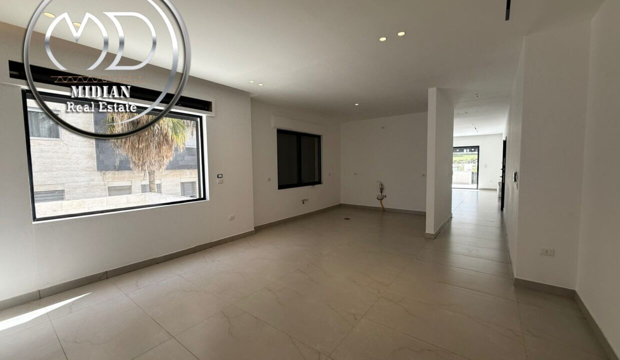 0383f669-bcdf-4aba-ad1b-1f7b44eb0444 ن