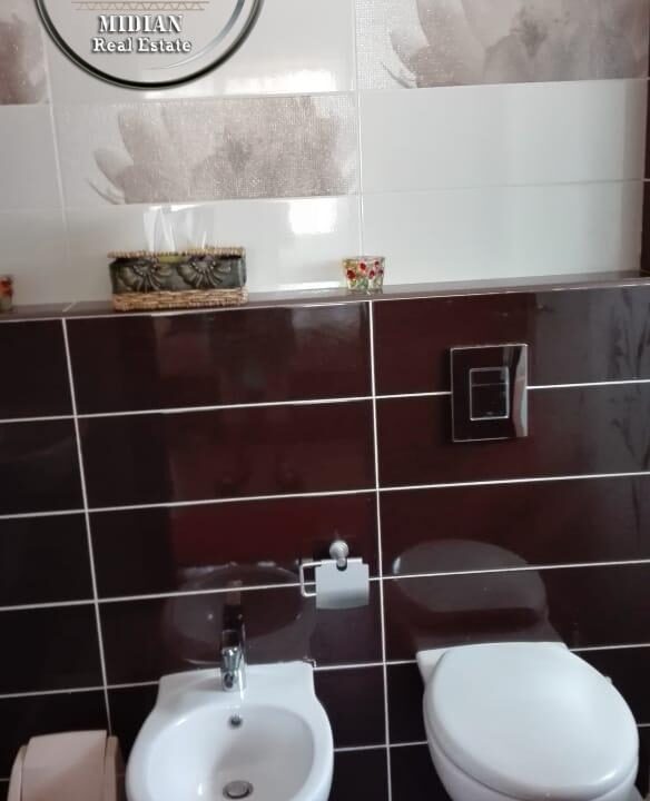 41724cc6-5454-478a-9ec9-1b6e6348a49a ن