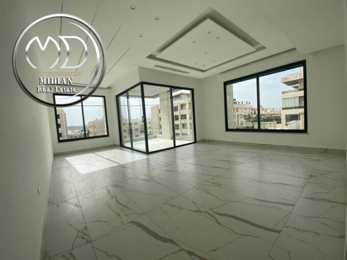 شقة فارغة للايجار خلدا العوجانية مساحة 210م طابق اول تشطيبات و ديكورات عصرية فاخرة اطلالة جميلة