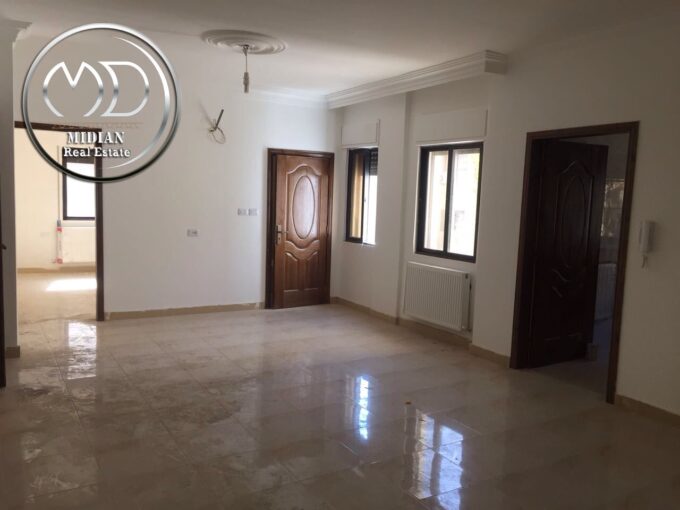 شقق فارغة للايجار الرابية مساحات 100م تصلح للعرسان بسعر مميز