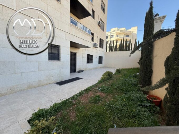 شقة شبه ارضي فارغة للايجار خلدا العوجانية مساحة 250م 4 نوم مع تراسات و حدائق تشطيبات و ديكورات فاخرة