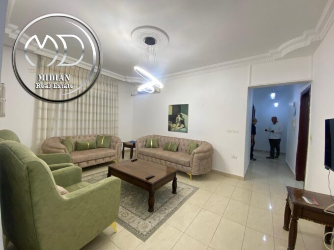 شقة للبيع الرابية طابق اول مساحة 180م سوبر ديلوكس اطلالة جميلة بسعر مميز جداً