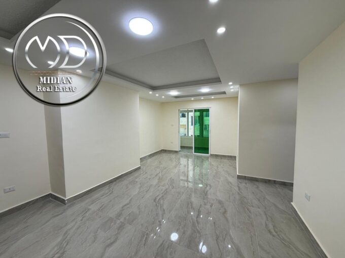 شقة استثمارية للبيع تلاع العلي مساحة 95م طابق ثالث تشطيبات ديكورات عصرية بسعر مميز جداً