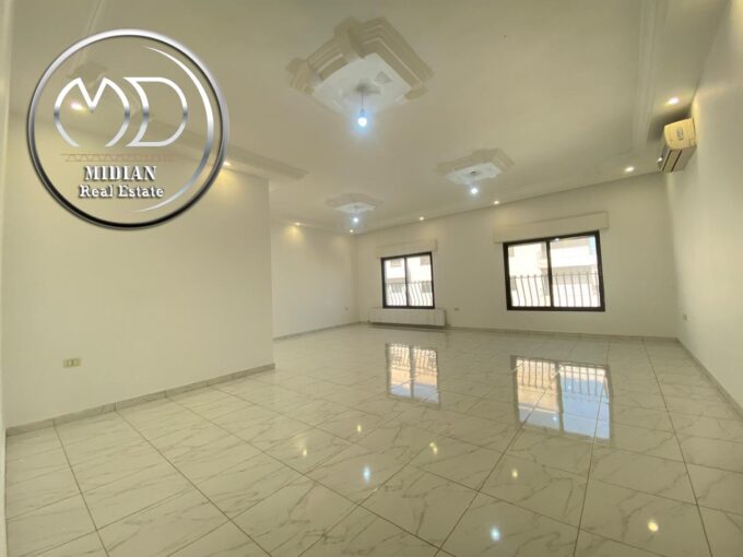 شقة فارغة للايجار خلدا مساحة 230م طابق ثالث تشطيبات سوبر ديلوكس اطلالة جميلة بسعر مميز جداً