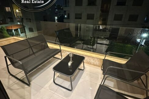 a9f33770-08d4-4e63-8984-00b53774cda6 ن