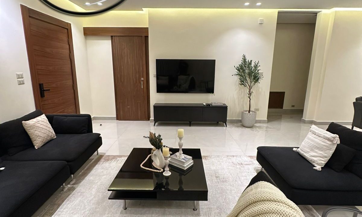 f2b69164-d6d2-47fe-b117-f85dc8e6e709 ن