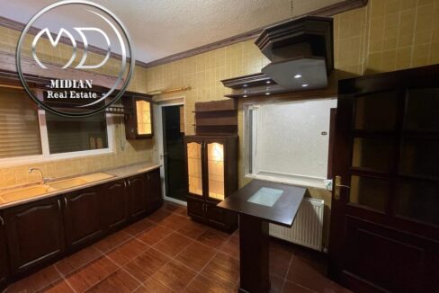 11f40b65-6620-4a9f-b821-032e7446017d ن