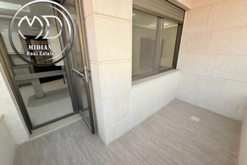 1209b3df-006c-416d-a9b7-21dd65bb833c ن