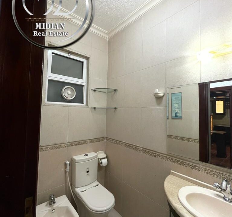 42756e47-13fe-464d-b65f-f032d947cebe ن