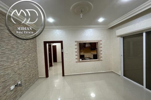 8ae348db-36bc-4f65-8840-0520d0b5b0ec ن