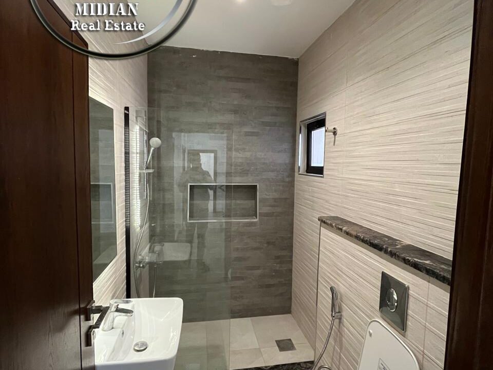 PHOTO-2026-04-12-17-00-46 ن