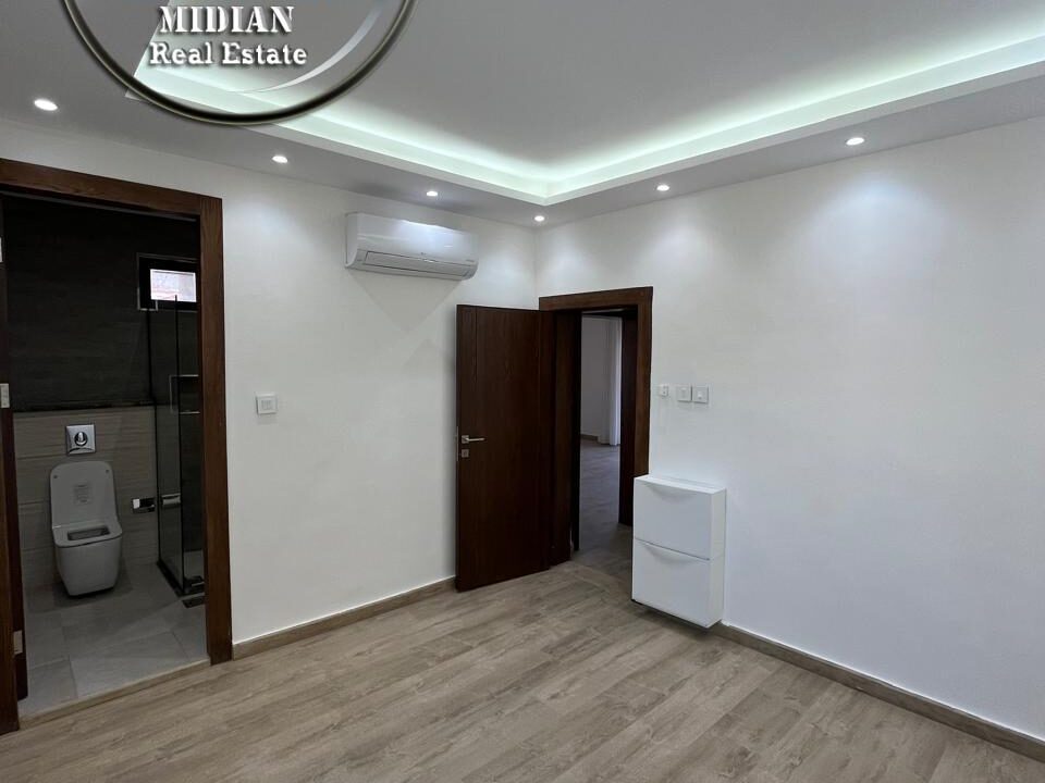 PHOTO-2026-04-12-17-02-09 ن