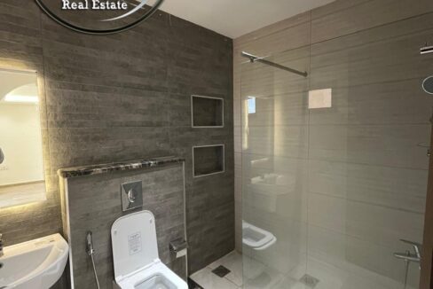 PHOTO-2026-04-12-17-02-13 ن