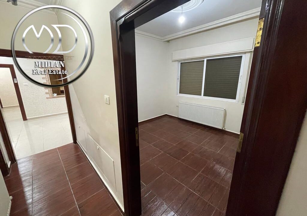 e9bc39df-b9e3-4c1a-ac83-8a2b4e2c86bd ن