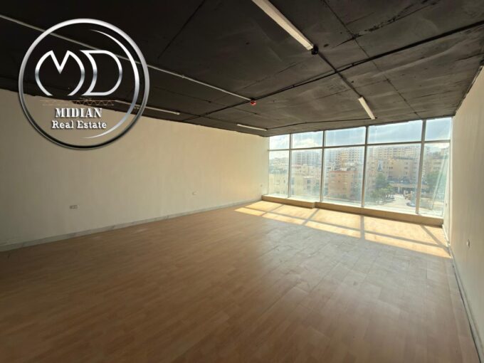 🏢✨ مكاتب جديدة فارغة و مفروشة للايجار في أجمل مواقع خلدا مساحات 50م & 150م تشيطبات سوبر ديلوكس بأسعار مميزة